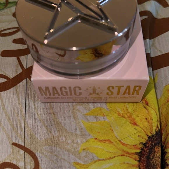NIB Jeffree Star Magic Star Luminous Setting Powder Rose Full Size‎ 10g - Picture 4 of 4